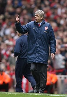 Arsenal v Liverpool 2007-08 Collection: Arsenal manager Arsene Wenger