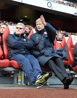 Images Dated 30th January 2011: Arsenal manager Arsene Wenger with assistant manager Pat Rice. Arsenal 2