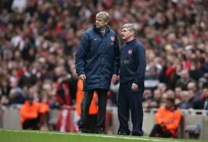 Arsenal v Liverpool 2007-08 Collection: Arsenal manager Arsene Wenger and assistant Pat Rice