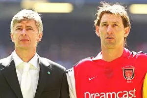 Arsenal v Chelsea FA Cup Final Collection: Arsenal manager Arsene Wenger with captain Tony Adams before the match