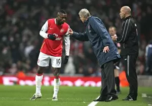 Arsenal v Chelsea 2007-8 Collection: Arsenal manager Arsene Wenger and captain William Gallas during the match