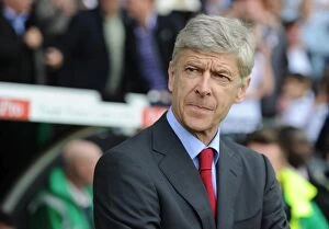 Images Dated 22nd May 2011: Arsenal manager Arsene Wenger. Fulham 2: 2 Arsenal, Barclays Premier League