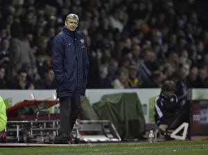 Derby County v Arsenal 2007-8 Collection: Arsenal manager Arsene Wenger during the match