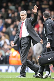 Fulham v Arsenal 2007-8 Gallery: Arsenal manager Arsene Wenger waves to the fans before the match
