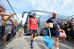 Images Dated 20th July 2010: Arsenal masseur John Kelly and Vito Mannone. Arsenal Training Camp, Bad Waltersdorf