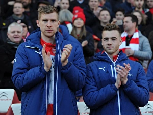 Arsenal Everton 2014-15 Prints: Arsenal: Mertesacker and Chambers Pre-Match Huddle vs. Everton (2015)