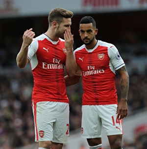 Arsenal: Mustafi and Walcott in Action against Middlesbrough, Premier League 2016-17