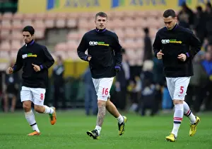 Norwich City V Arsenal 2012-13 Prints: Arsenal Players Aaron Ramsey and Thomas Vermaelen Warm Up in Kick It Out Shirts (Norwich City vs Arsenal)
