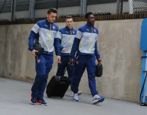 Arsenal Players Arrive at Selhurst Park for Crystal Palace Match (February 2015)