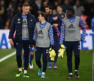 Arsenal Players Bernd Leno, Marcelo Flores, and Mazeed Ogungbo Prepare for Crystal Palace Match, Premier League 2021-22