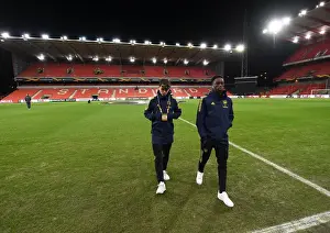 Arsenal Players Explore Standard Liege's Pitch Ahead of UEFA Europa League Clash