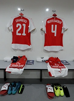 Tottenham Hotspur V Arsenal Capital One Cup 2015/16 Prints: Arsenal Players Gear Up for Tottenham Showdown in Capital One Cup
