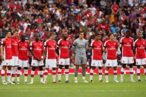 Arsenal V Athletico Madrid 2009-10 Prints: The Arsenal players line up for a minutes applause