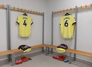 Brighton And Hove Albion V Arsenal 2021-22 Prints: Arsenal Players Prepare in the Dressing Room Before Brighton & Hove Albion Clash (2021-22 Premier League)