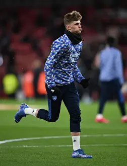 Arsenal Players Prepare for Premier League Showdown against Wolverhampton Wanderers