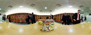 Arsenal V Hull City - FA Cup 2015-16 Prints: Arsenal Players Unite Before FA Cup Battle Against Hull City