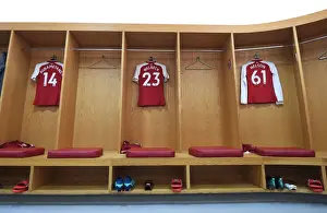 Arsenal V Southampton 2017-18 Prints: Arsenal Pre-Match Focus: Inside the Changing Room (Arsenal vs. Southampton, 2017-18)