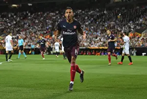 Arsenal Reach Europa League Final: Aubameyang's Stunning Goal Secures Victory over Valencia