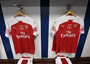 Real Madrid Legends V Arsenal Legends 2018-19 Prints: Arsenal at Real Madrid: A Glimpse into the Past - Arsenal Changing Room (Real Madrid Legends vs Arsenal Legends)