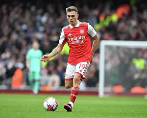 Arsenal Soars: Trossard's Standout Display Leads Gunners Past Leeds United in Premier League Battle