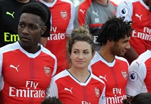 Images Dated 21st September 2016: Arsenal Squad: Jodie Carter and Danny Welbeck at 2016-17 Photocall