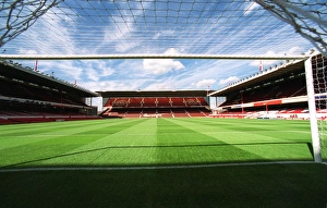 Trending: Arsenal Stadium viewed from the South Stand. Highbury, London, 10 / 9 / 2002