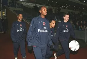 Images Dated 1st March 2007: Arsenal substitutes Gavin Hoyte