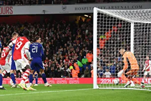 Arsenal Takes Early Lead Against Leeds United in Carabao Cup