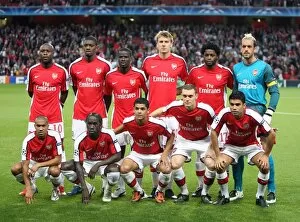 Images Dated 26th August 2009: Arsenal team group