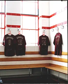Arsenal Team Huddle: Preparing for Glory in the Home Changeroom, Highbury, London, 2006
