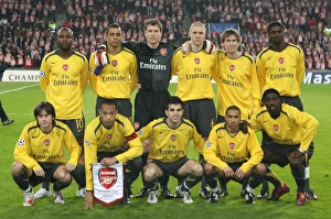 Matches 2006-07 Collection: PSV Eindhoven v Arsenal 2006-07 Collection