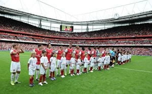 Arsenal v AC Milan 2010-11 Collection: Arsenal team line up before the match. Arsenal 1: 1 AC Milan. Emirates Cup, pre season