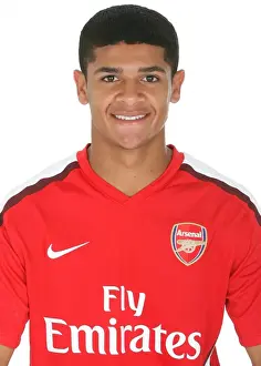 Previous Season Players Prints: Arsenal Team Photocall: Denilson at Emirates Stadium (August 2008)