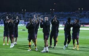 Images Dated 17th September 2008: The Arsenal team salute the fans before the match