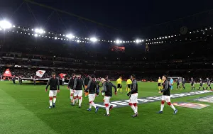 Arsenal team walk out before the match. Arsenal 4: 1 CSKA Moscow. UEFA Europa League