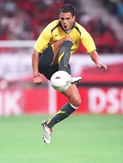 AZ Alkmaar V Arsenal 2006-07 Prints: Arsenal Thrash AZ Alkmaar 3-0 in Pre-Season Friendly