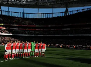 Arsenal V Tottenham Hotspur 2016-17 Prints: Arsenal and Tottenhotspur Honor Remembrance Day Ahead of Premier League Clash