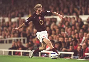 Arsenal Triumphs Over Everton: Alex Hleb's Brilliant Performance in Arsenal's 2:0 FA Premier League Victory at Highbury, London (September 19, 2005)
