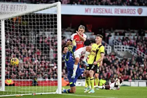 Arsenal Trossard Strikes First: Arsenal FC vs Burnley FC, Premier League 2023-24