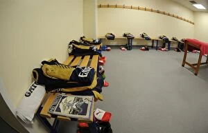 Images Dated 21st November 2015: Arsenal: United in the Changing Room Before West Bromwich Albion Match (2015-16)