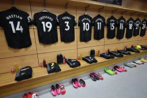 Arsenal United Team Spirit: Pre-Match Huddle, Aston Villa vs Arsenal, Premier League 2022-23