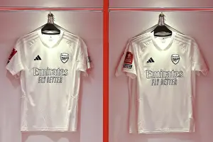 Arsenal Unites Against Knife Crime and Youth Violence: All-White Debut vs. Liverpool in Emirates FA Cup