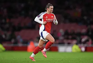 Arsenal Women V Aston Villa Women 2024-25 Prints: Arsenal v Aston Villa - Barclays Women's Super League