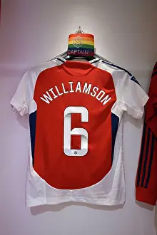 Arsenal Women V Aston Villa Women 2024-25 Prints: Arsenal v Aston Villa - Barclays Women's Super League
