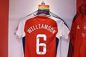 Arsenal Women V Aston Villa Women 2024-25 Prints: Arsenal v Aston Villa - Barclays Women's Super League