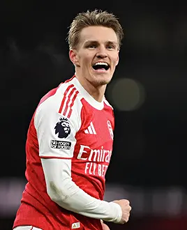 Arsenal v Aston Villa - Premier League