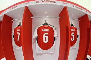 Arsenal V Bayer Leverkuse Friendly Match 2024-25 Prints: Arsenal v Bayer 04 Leverkusen - Pre-Season Friendly