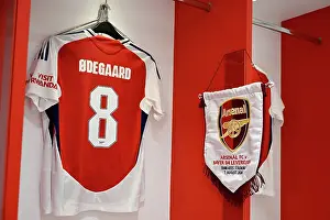 Arsenal V Bayer Leverkuse Friendly Match 2024-25 Prints: Arsenal v Bayer 04 Leverkusen - Pre-Season Friendly