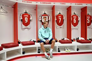Arsenal V Bayer Leverkuse Friendly Match 2024-25 Prints: Arsenal v Bayer 04 Leverkusen - Pre-Season Friendly