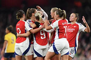 Arsenal Women V Brighton And Hove Albion Women 2024-25 Prints: Arsenal v Brighton & Hove Albion - Barclays Women's Super League Arsenal v Brighton & Hove Albion - Barclays